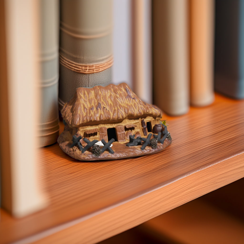 Miniature Thatched Roof Hut | Fairy Garden House